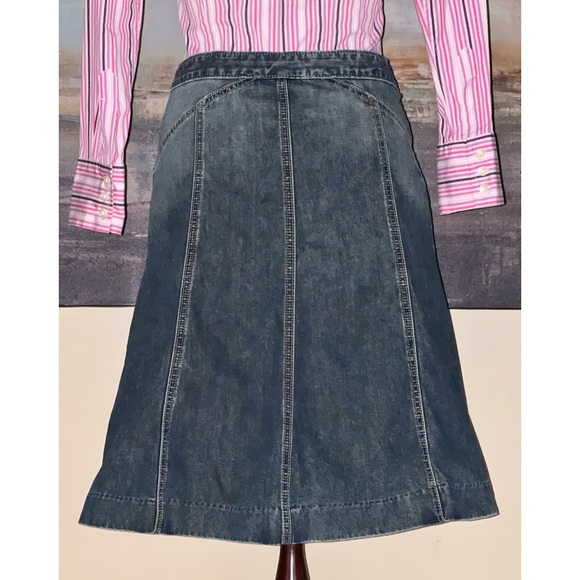 Vintage Gap denim A line skirt, distressed - Picture 2 of 11